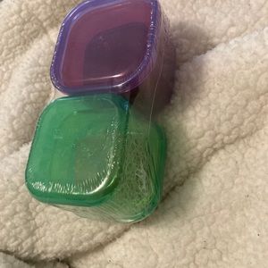 21 day fix Beach Body Bodi portion control containers with stickers